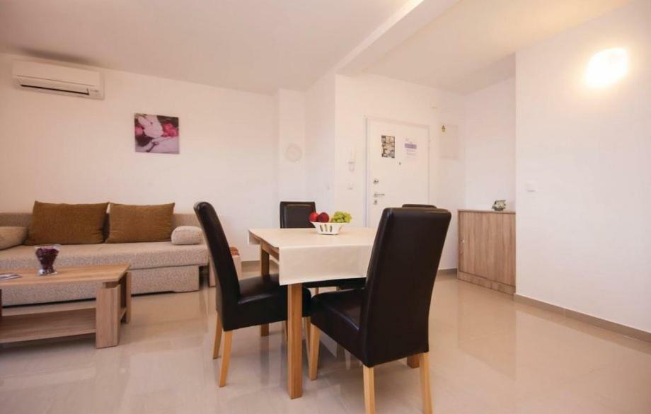Apartmani Korenika Brodarica  Luaran gambar